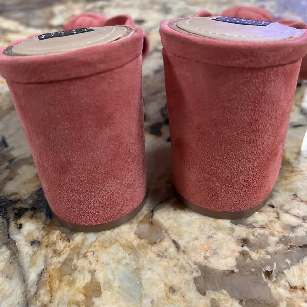 White House black market Callie Bow detail suede mules pink Size 9 - Picture 4 of 11